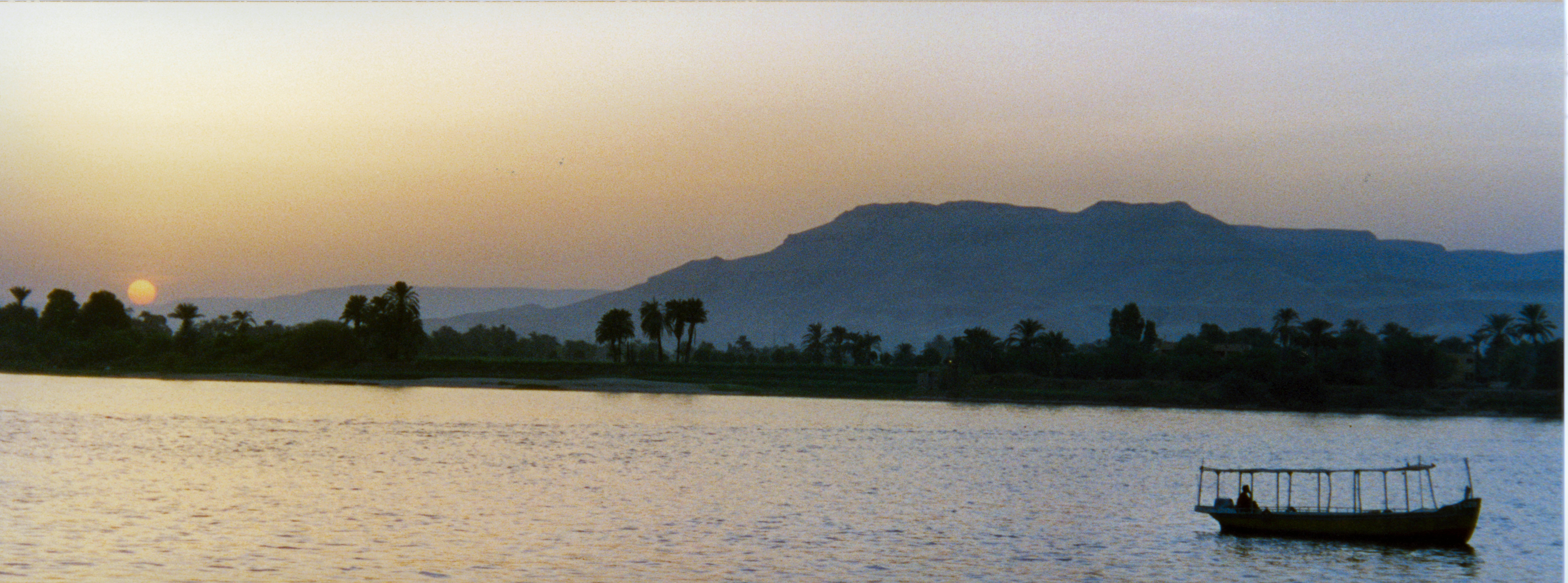 nile river panorama
